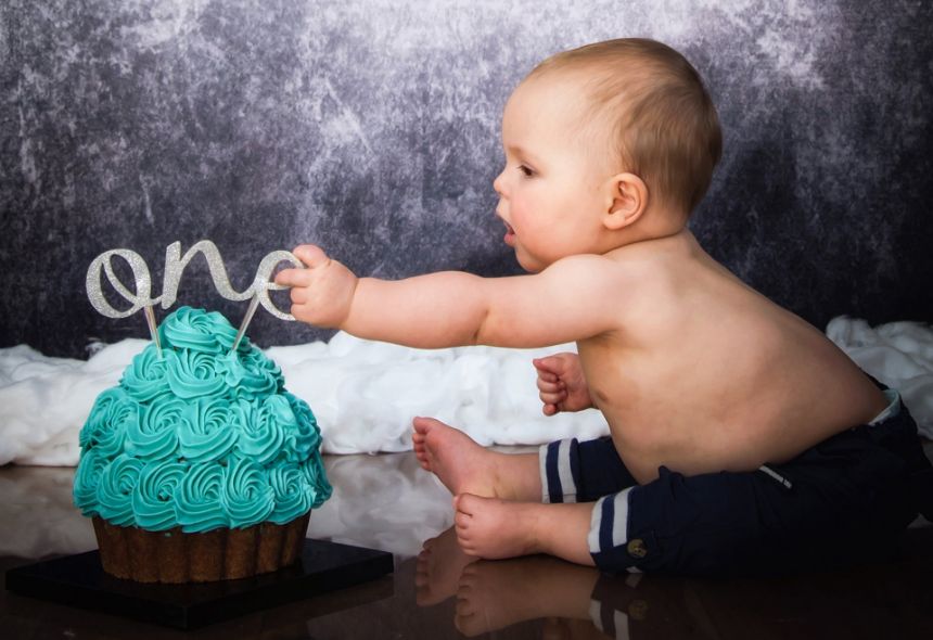 baby with cake